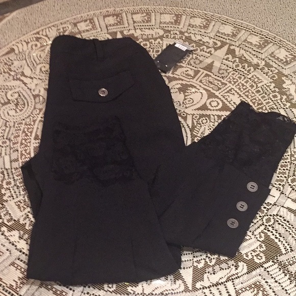 NWT Black pants with lace bottom stylish rider like pants - Picture 4 of 4